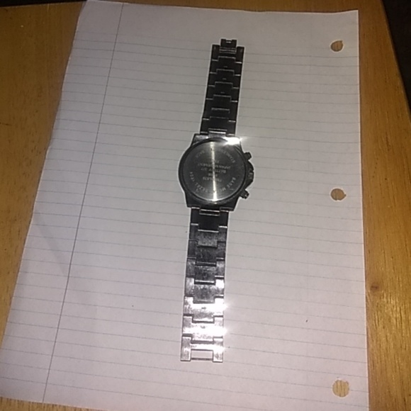 Watch - Picture 3 of 5